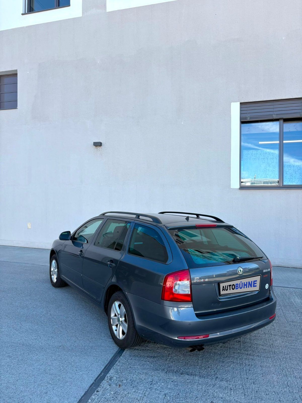 Skoda Octavia C 1.8 4x4 Stationswagen – Bild 4